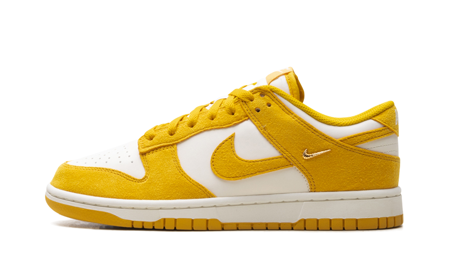 Dunk Low WMNS "Dark Sulfur Gold Mini Swoosh" IB4417 101