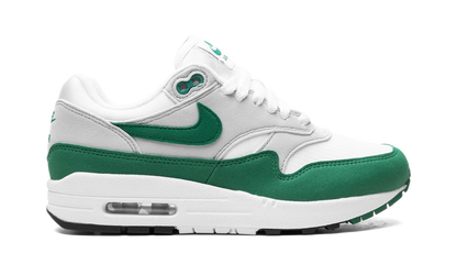 Air Max 1 &