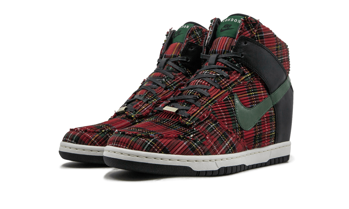 DUNK SKY HI CITY F QS MNS WMNS "Red and Black" 598216 001