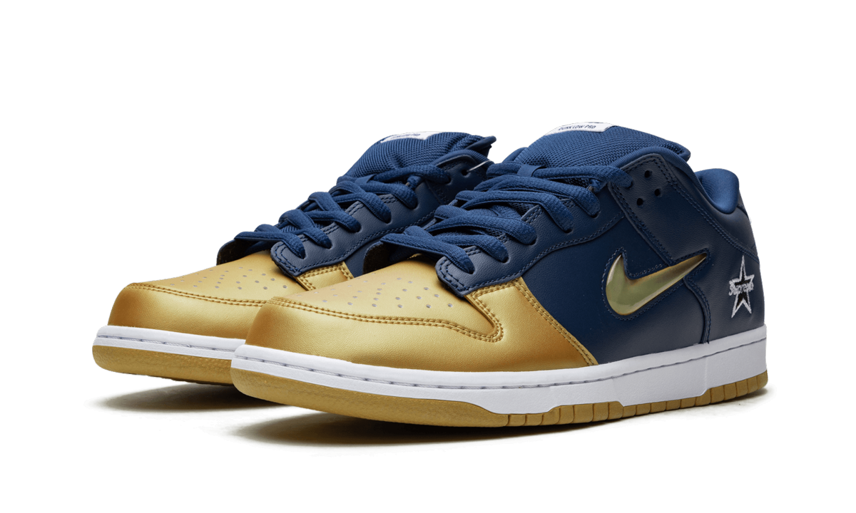 SB Dunk Low "Supreme - Jewel Swoosh Gold/Navy" CK3480 700