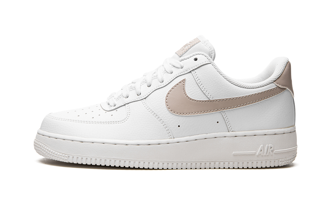AIR FORCE 1 &