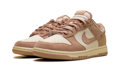 Dunk Low WMNS "Mini Swoosh - Rose Whisper" IB4417 102