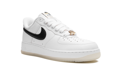 AIR FORCE 1 LO WMNS "Bronx Origins" DX2307 100