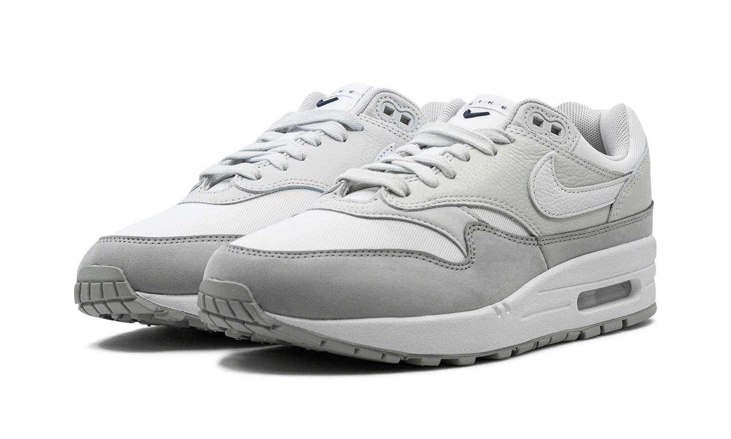 AIR MAX 1 &