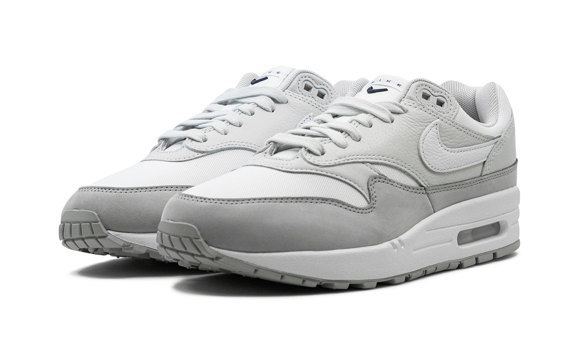AIR MAX 1 &