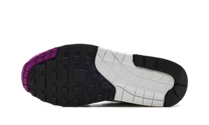 Air Max 1 &