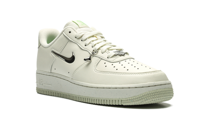 Air Force 1 &