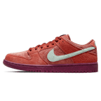 Nike Dunk Low SB ‘Mystic Red’