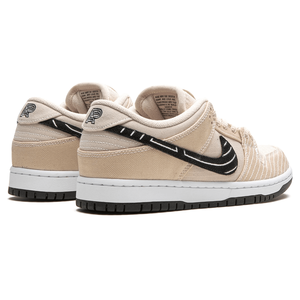 Nike Dunk SB Low Albino & Preto ‘Jiu-Jitsu’