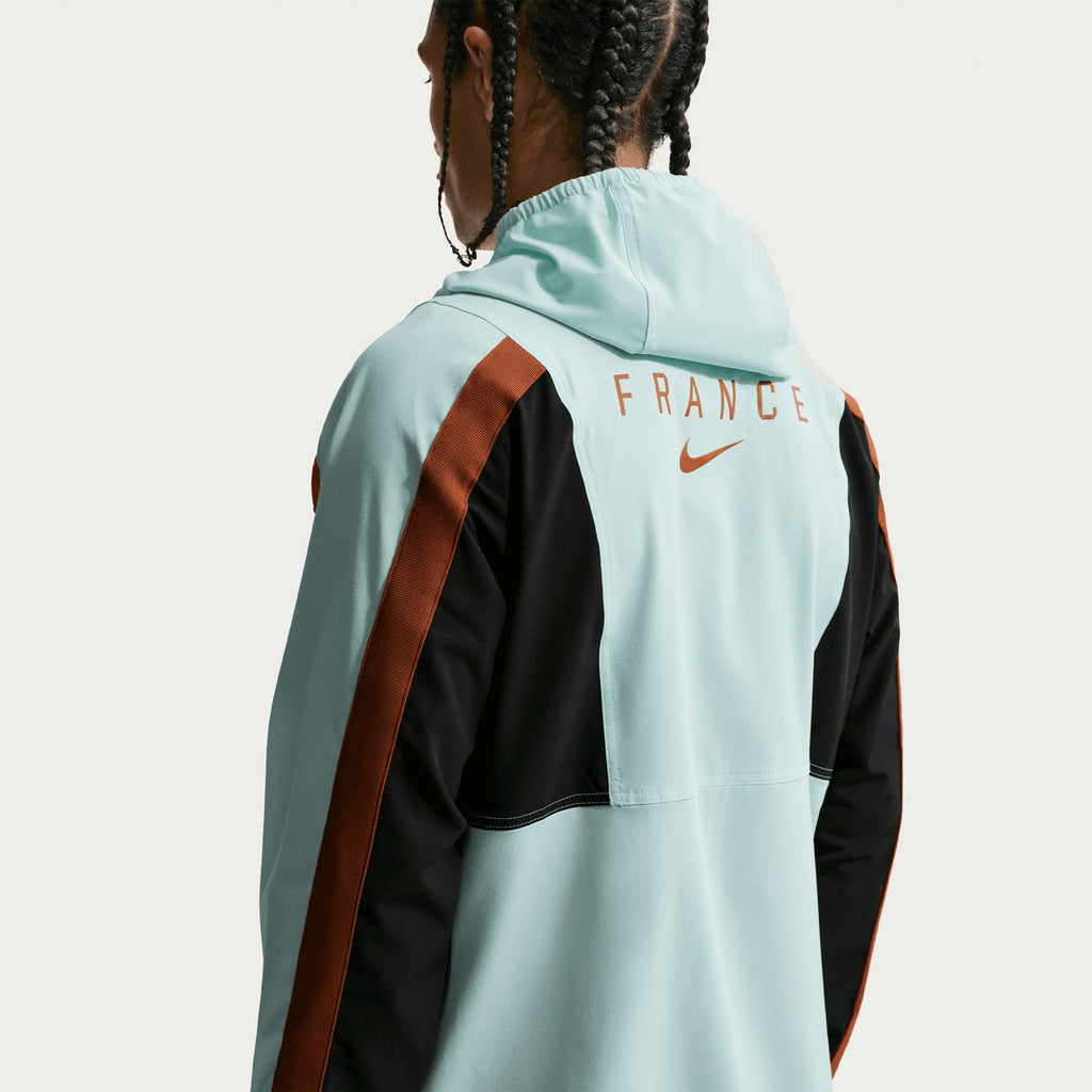Nike France Men's Energy Woven Jacket