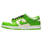 Supreme x Nike Dunk Low OG SB ‘Mean Green’