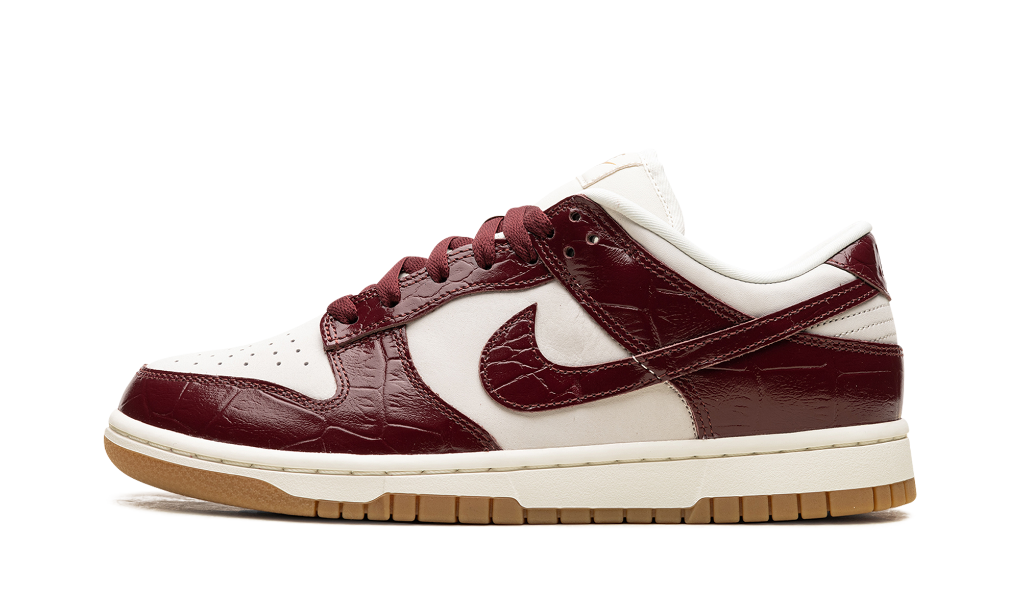 Wmns Dunk Low LX "Team Red Croc" FJ2260 004