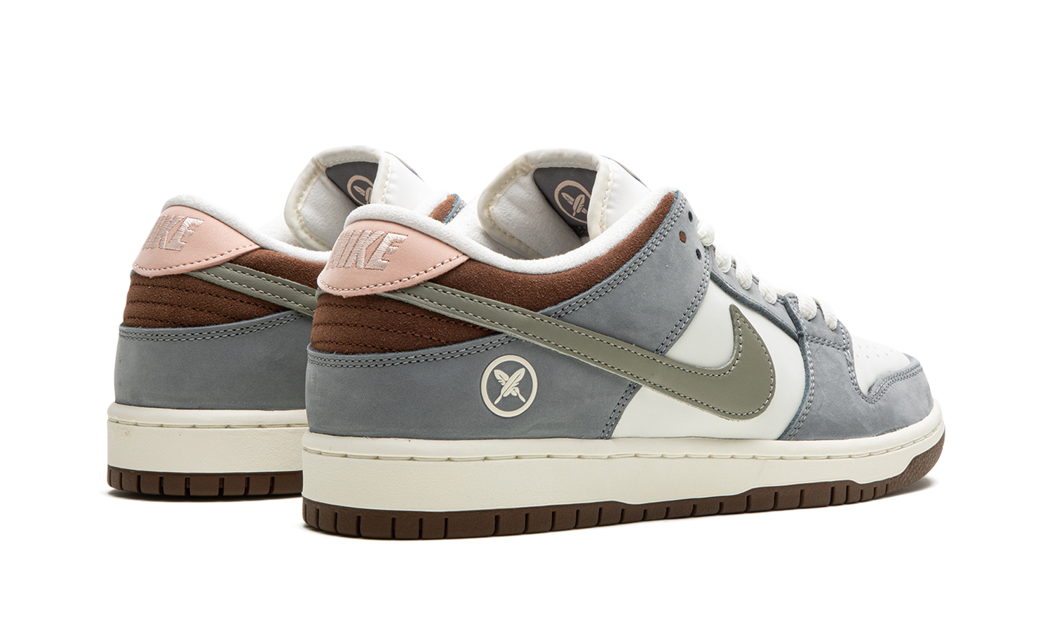 SB Dunk Low "Yuto Horigome" FQ1180 001