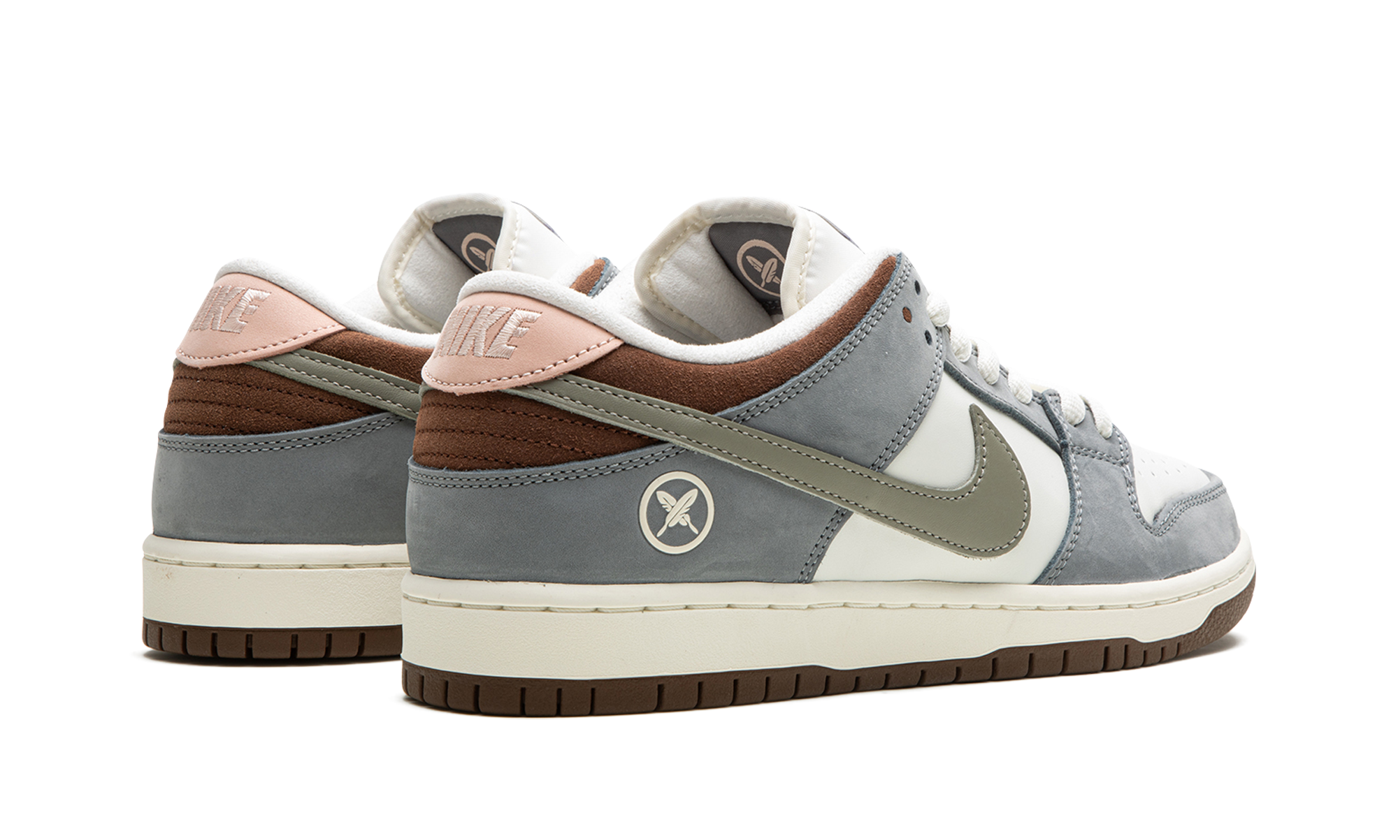 SB Dunk Low "Yuto Horigome" FQ1180 001
