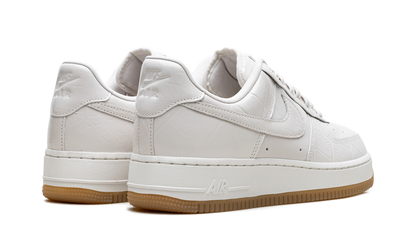 AIR FORCE 1 WMNS "Phantom Croc" DZ2708 001