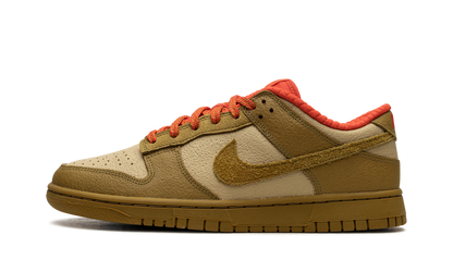 DUNK LOW WMNS "Bronzine Picante Red" FQ8897 252