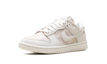 Dunk Low WMNS "Lace Pack - Soft Pearl" HJ5870 100