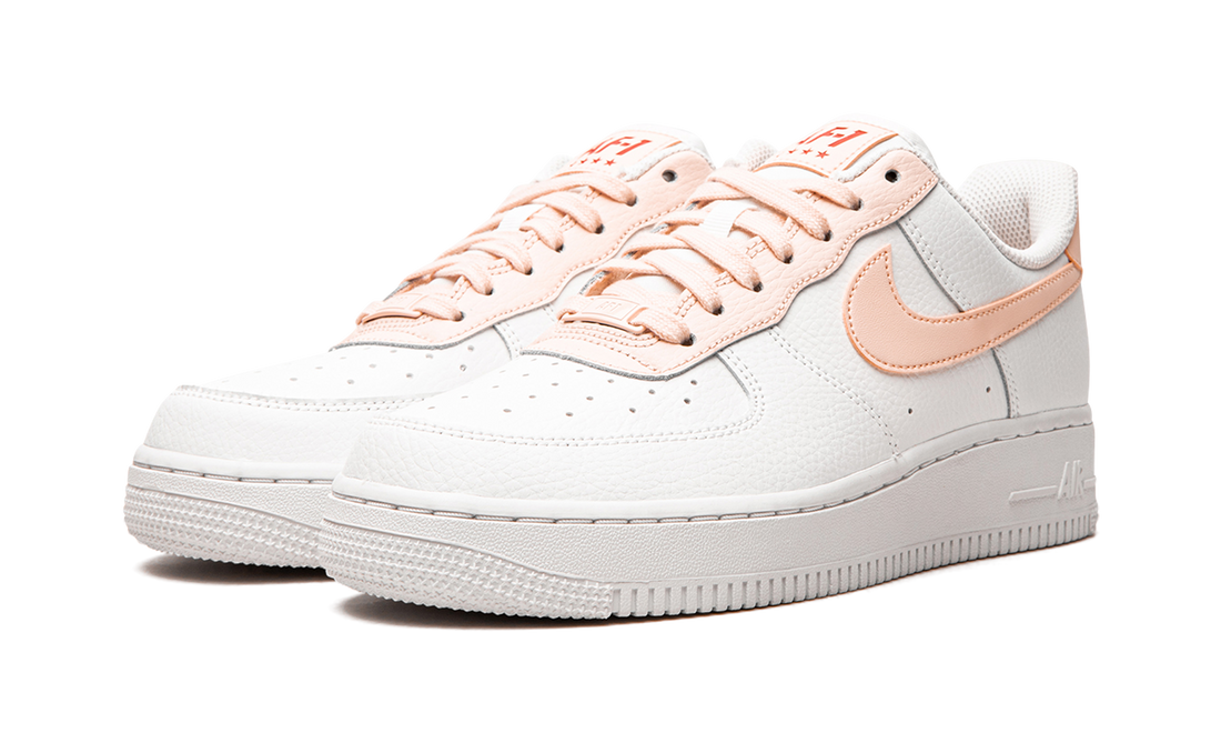 AIR FORCE 1 &