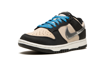 DUNK LO MNS WMNS "Starry Laces" DZ4712 001