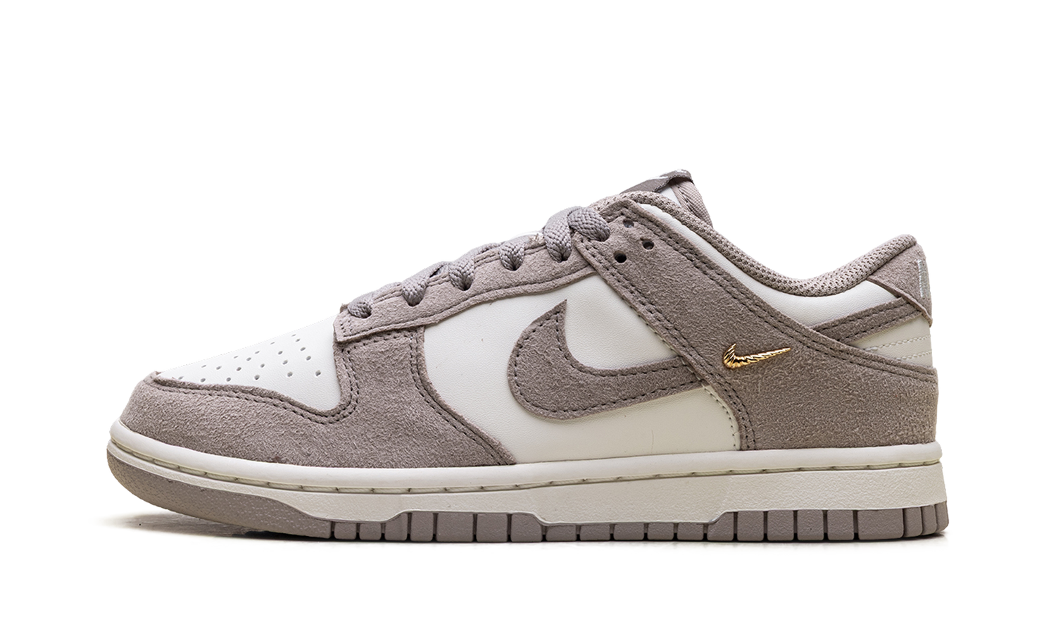 Dunk Low WMNS "Malt Gold Mini Swoosh" IB4417 105