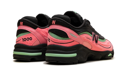 1000 "Black / Pink - Footlocker Exclusive" M1000FDM