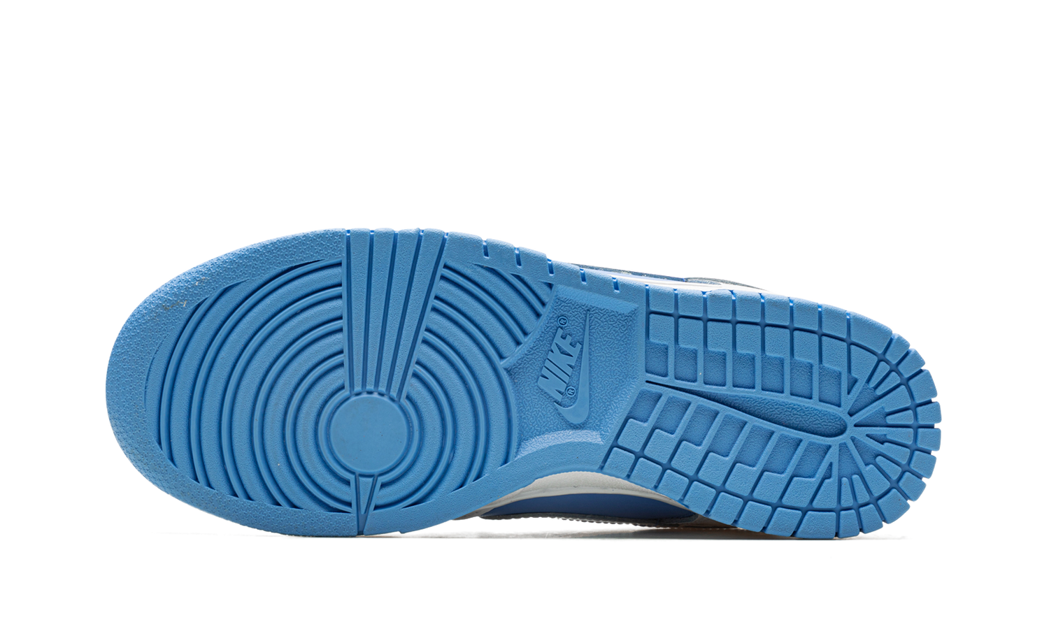 DUNK LO ESS MNS WMNS "Reverse UNC" DJ9955 101