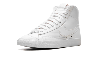 Blazer Mid &