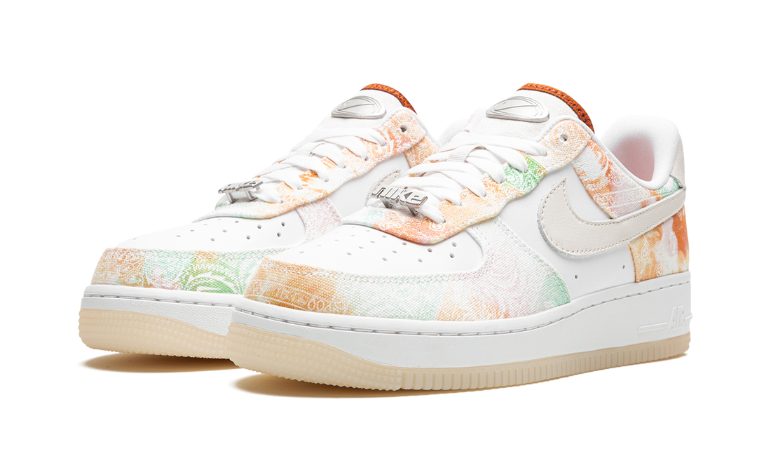 AIR FORCE 1 LO WMNS "Pastel Paisley" FJ7739 101