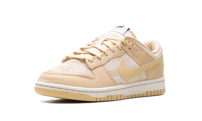 Dunk Low WMNS "Light Orewood Brown" HJ5777 101
