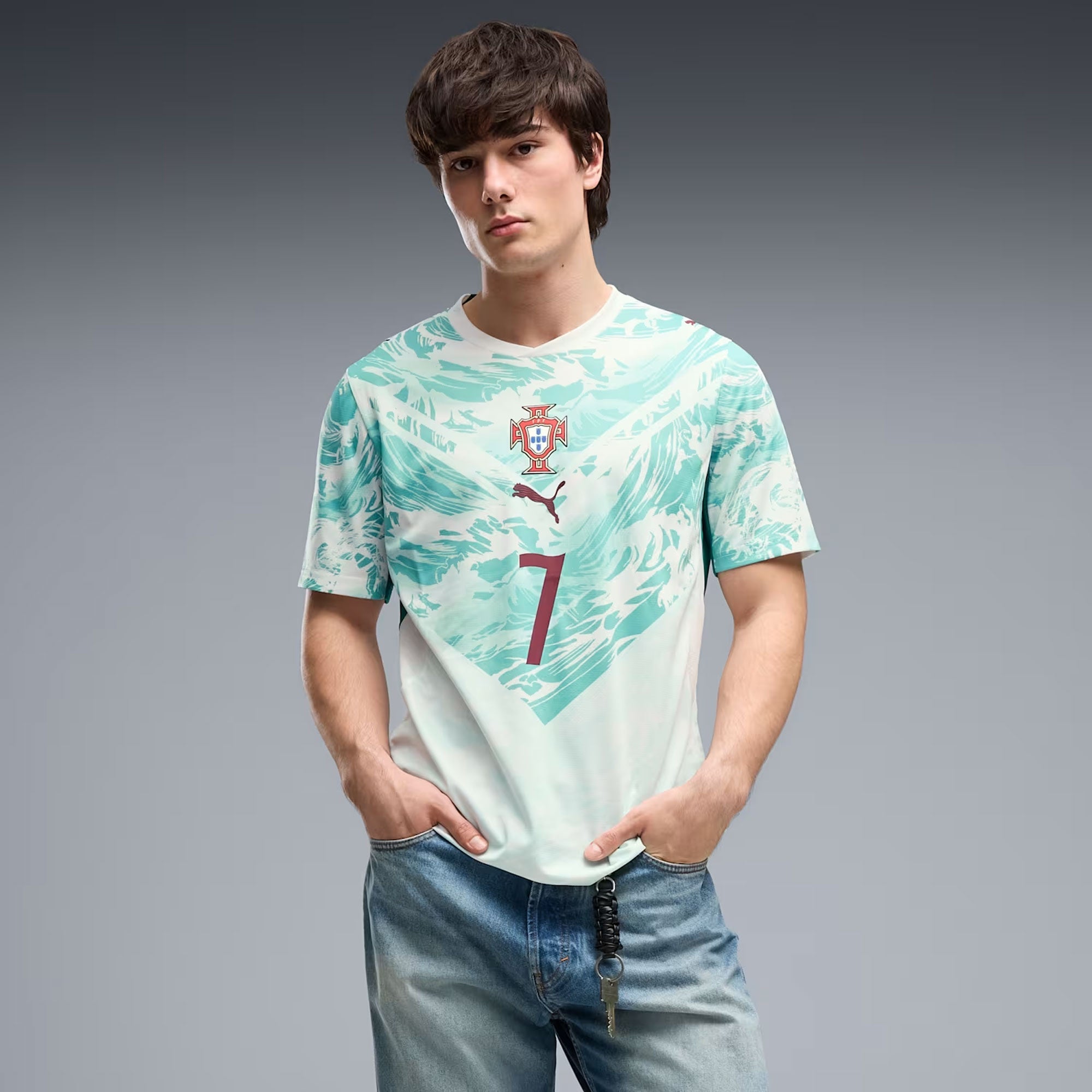PUMA Portugal Men's Away Stadium 2026 Jersey w/ Ronaldo #7