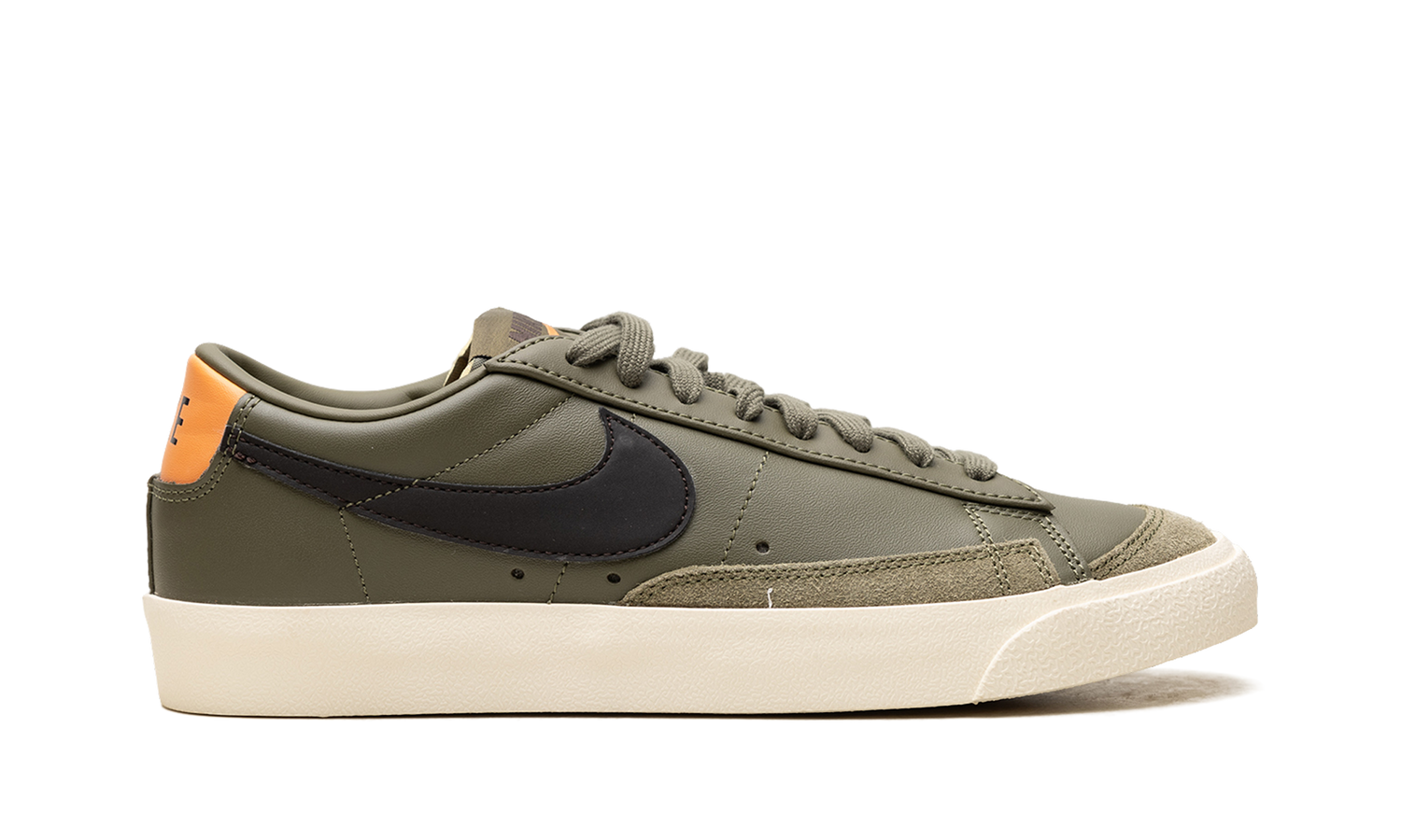 BLAZER LOW 77 WMNS "Orange" DC4769-201