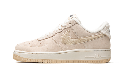 AIR FORCE 1 &