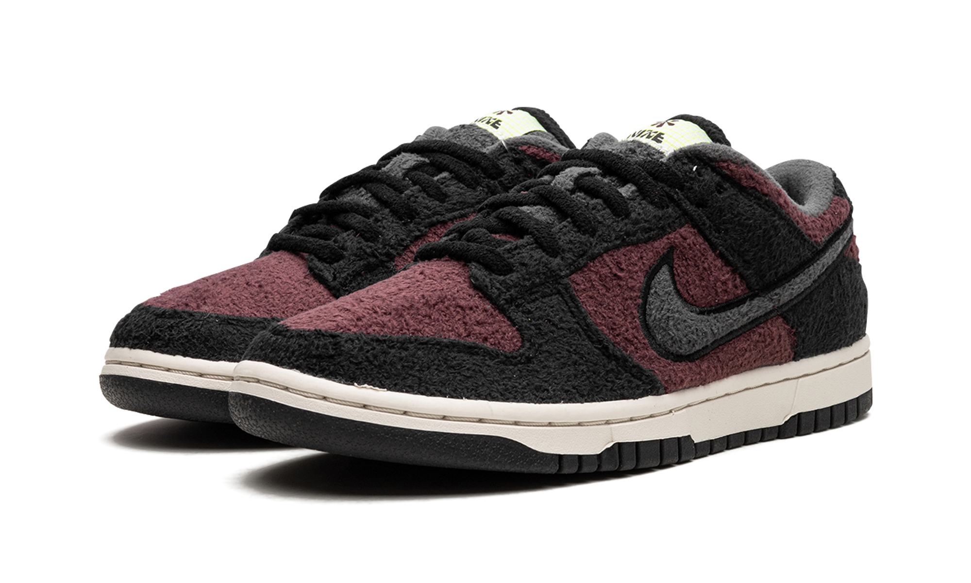 DUNK LO MNS WMNS "Fleece Pack Burgundy Crush" DQ7579 600