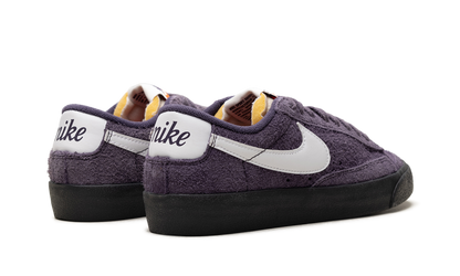 Blazer Low 77 "Vintage Dark Raisin" FQ8060 500