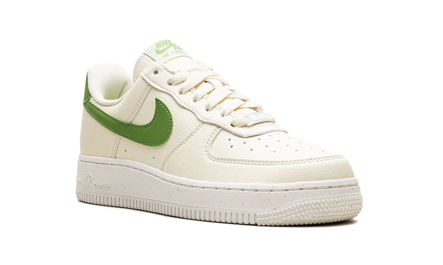 NIKE AIR FORCE 1 &