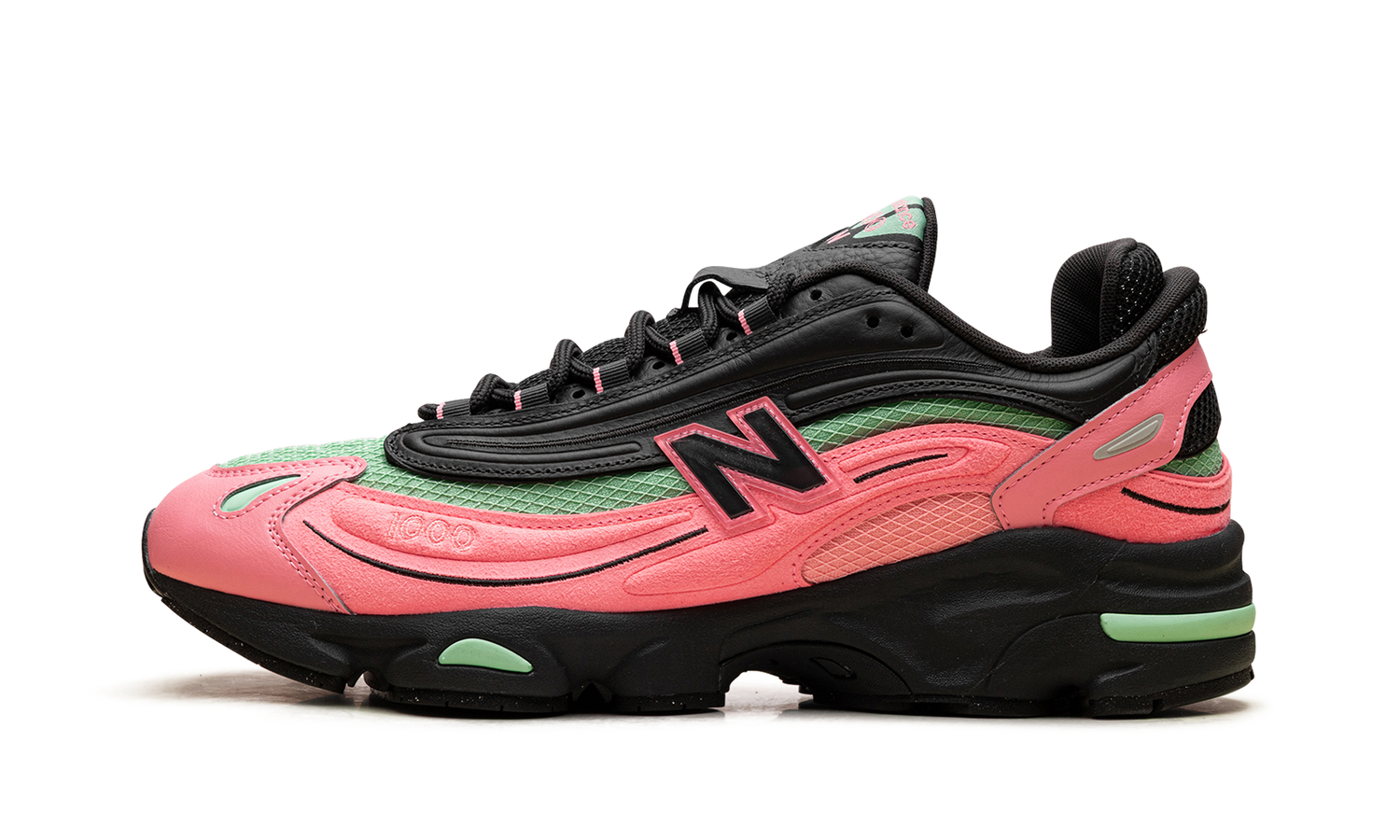 1000 "Black / Pink - Footlocker Exclusive" M1000FDM