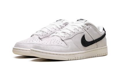 Dunk Low SE WMNS "Team Red" HQ3502 100