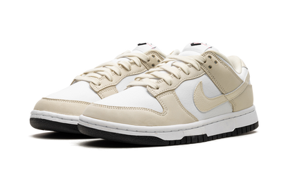 NIKE DUNK LO LX WMNS "Coconut Milk" DZ2710 100