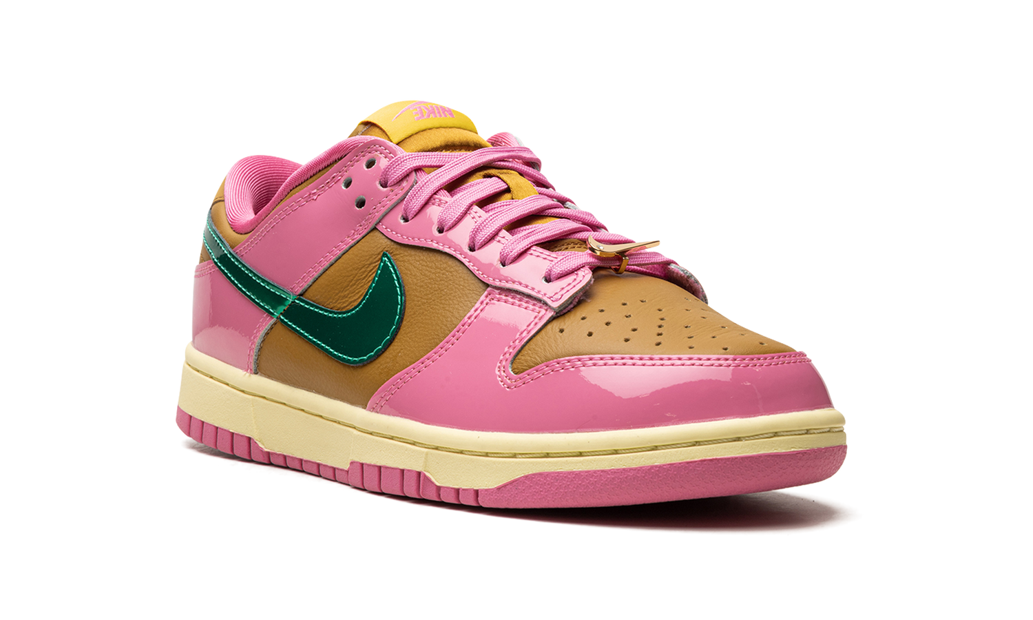 DUNK LOW WMNS "Parris Goebel" FN2721 600