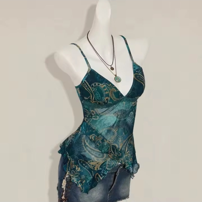 Women's summer vibes
