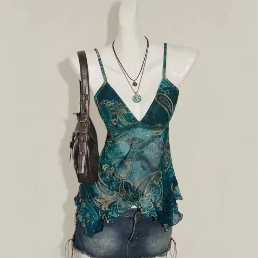 Women's summer vibes