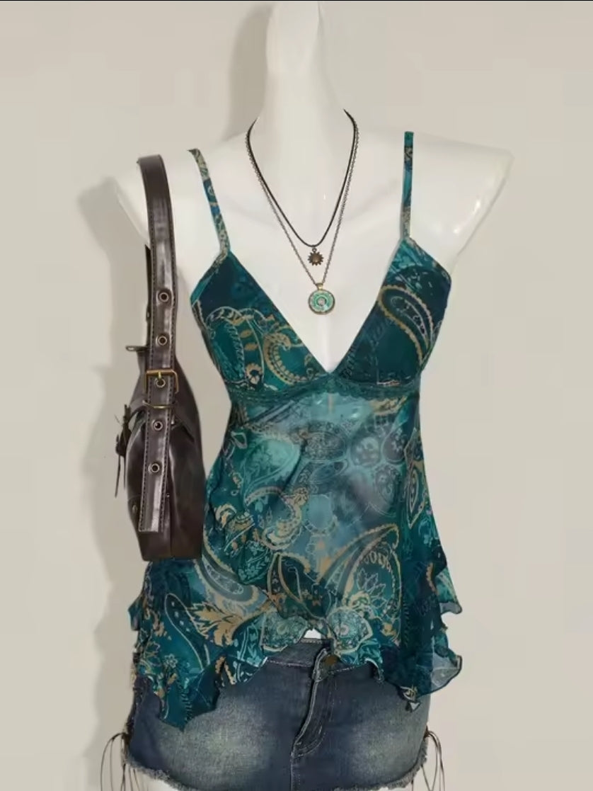 Women's summer vibes