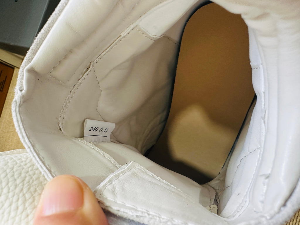 Women's suede wedge sneakers