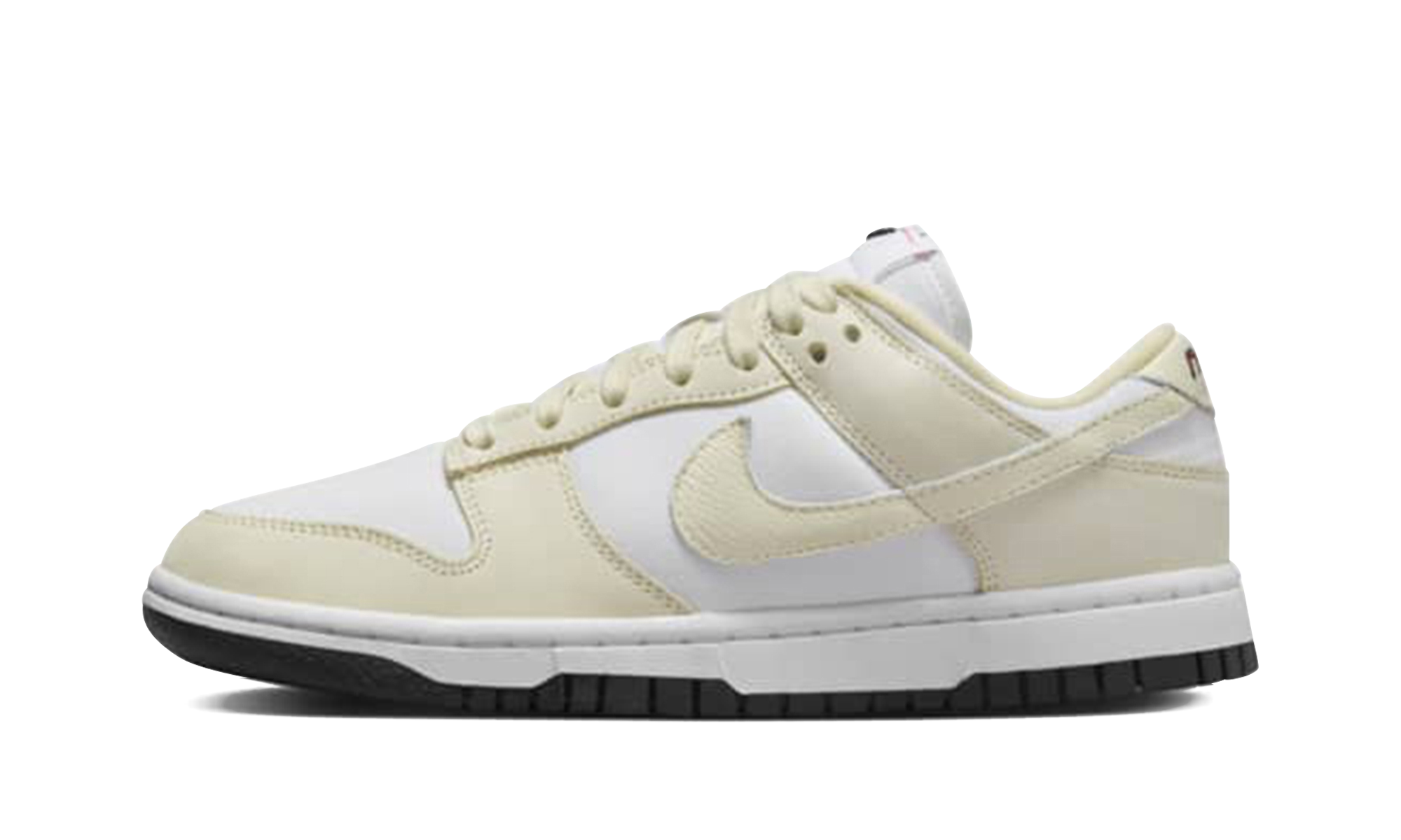 NIKE DUNK LO LX WMNS "Coconut Milk" DZ2710 100