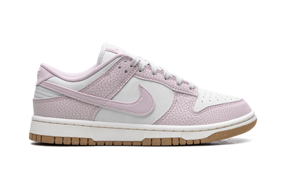 Dunk Low WMNS "Platinum Violet" FN6345 001