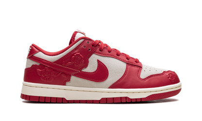 Dunk Low WMNS "Red Roses" HF1986 100