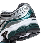 Saucony Progrid Omni 9 White Pine Green
