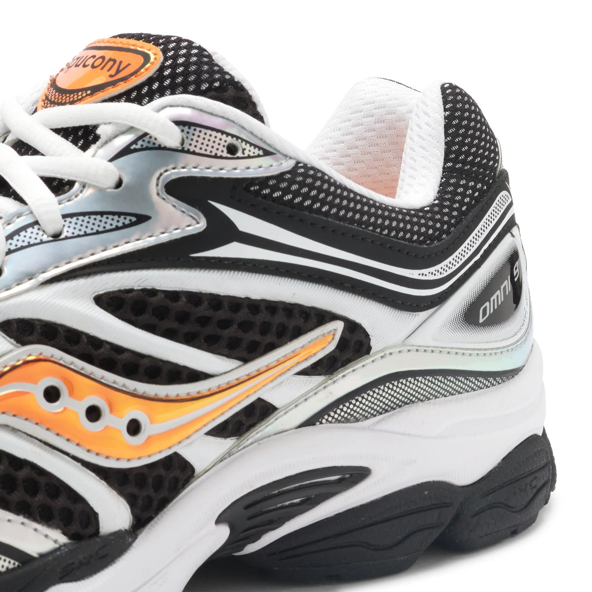 Saucony Progrid Omni 9 Speed Shades White Black Orange Vo2