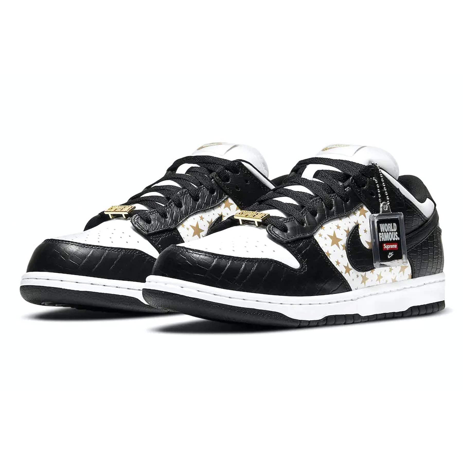 Supreme x Nike Dunk Low OG SB ‘Black’ Secondary image