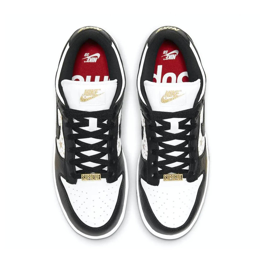 Supreme x Nike Dunk Low OG SB ‘Black’